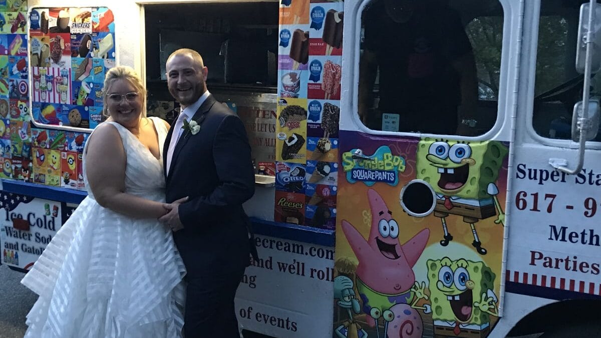 Rent Ice Cream Truck Super Star ICE Cream