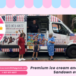Sandown NH ice cream truck serving families