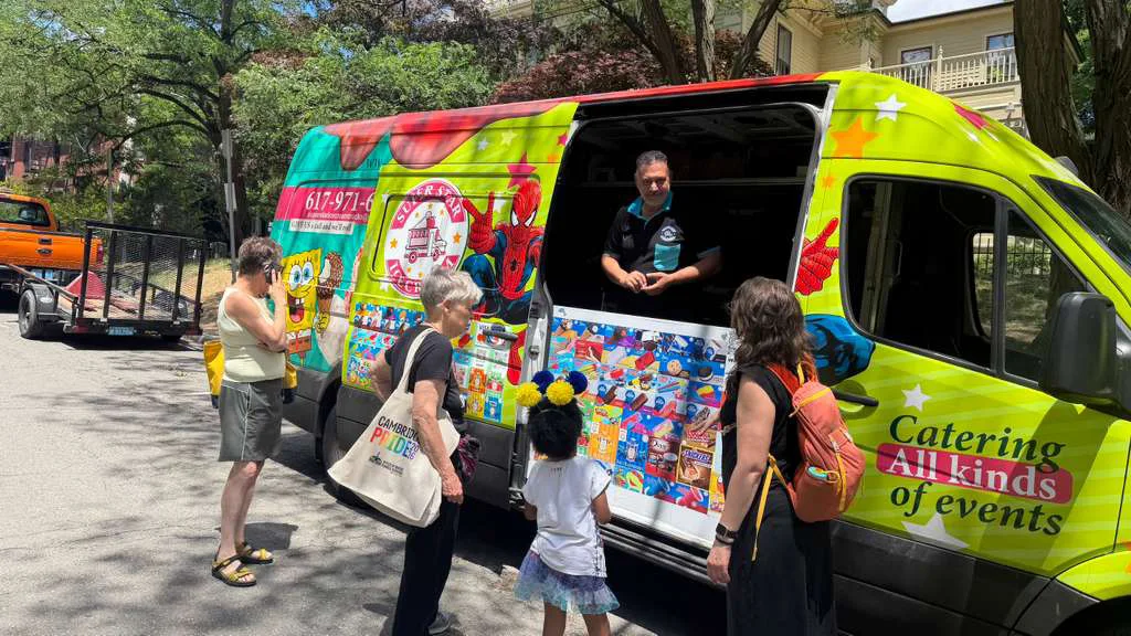 Ice Cream Truck Rental in Winchester MA | Super Star Ice Cream Ice Cream Truck Rental in Winchester MA serving families at a community event
