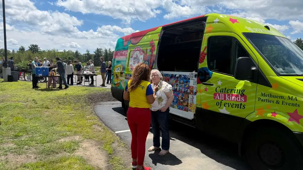 Ice Cream Truck Rental in Wakefield, Massachusetts