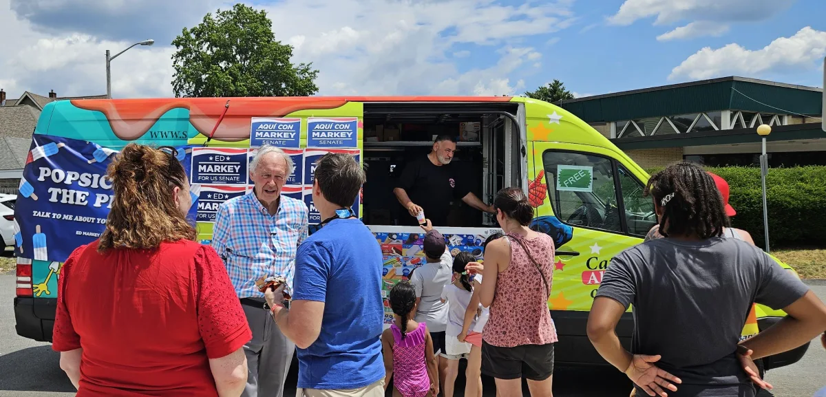 Ice cream truck rental in Gloucester MA for parties and events