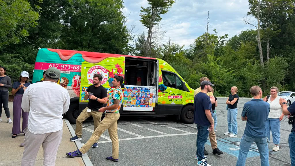 Ice cream truck rental in Hanover MA for parties and events