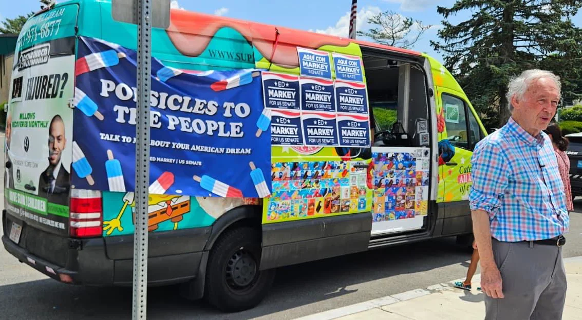 Ice cream truck rental in Hollis NH for parties and events