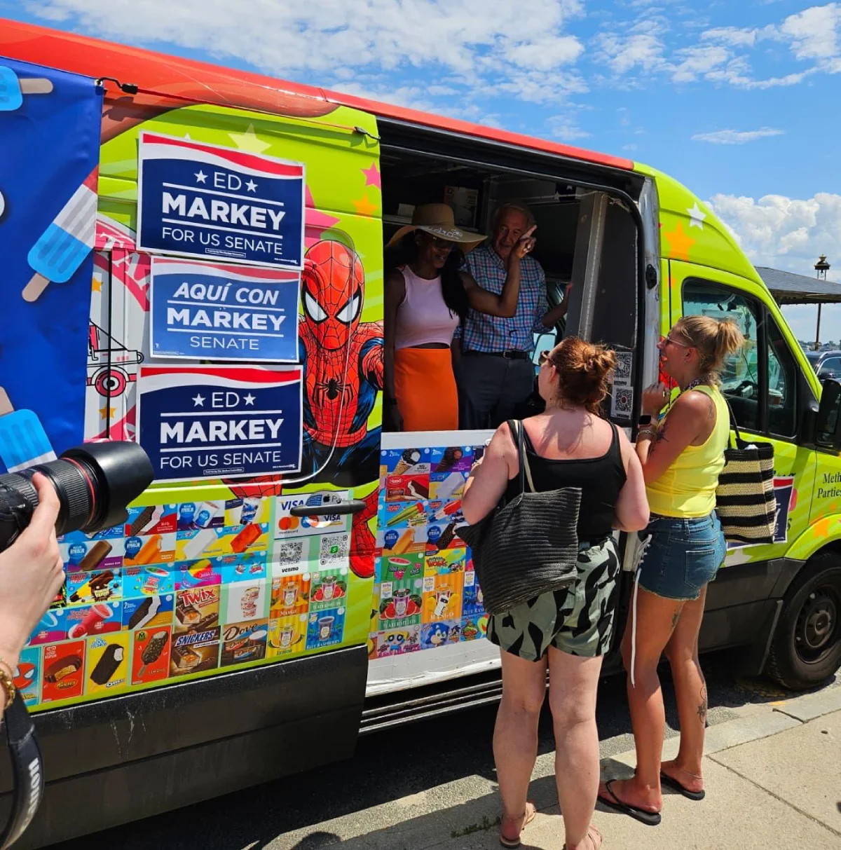 Ice cream truck rental in Leominster MA for parties and events