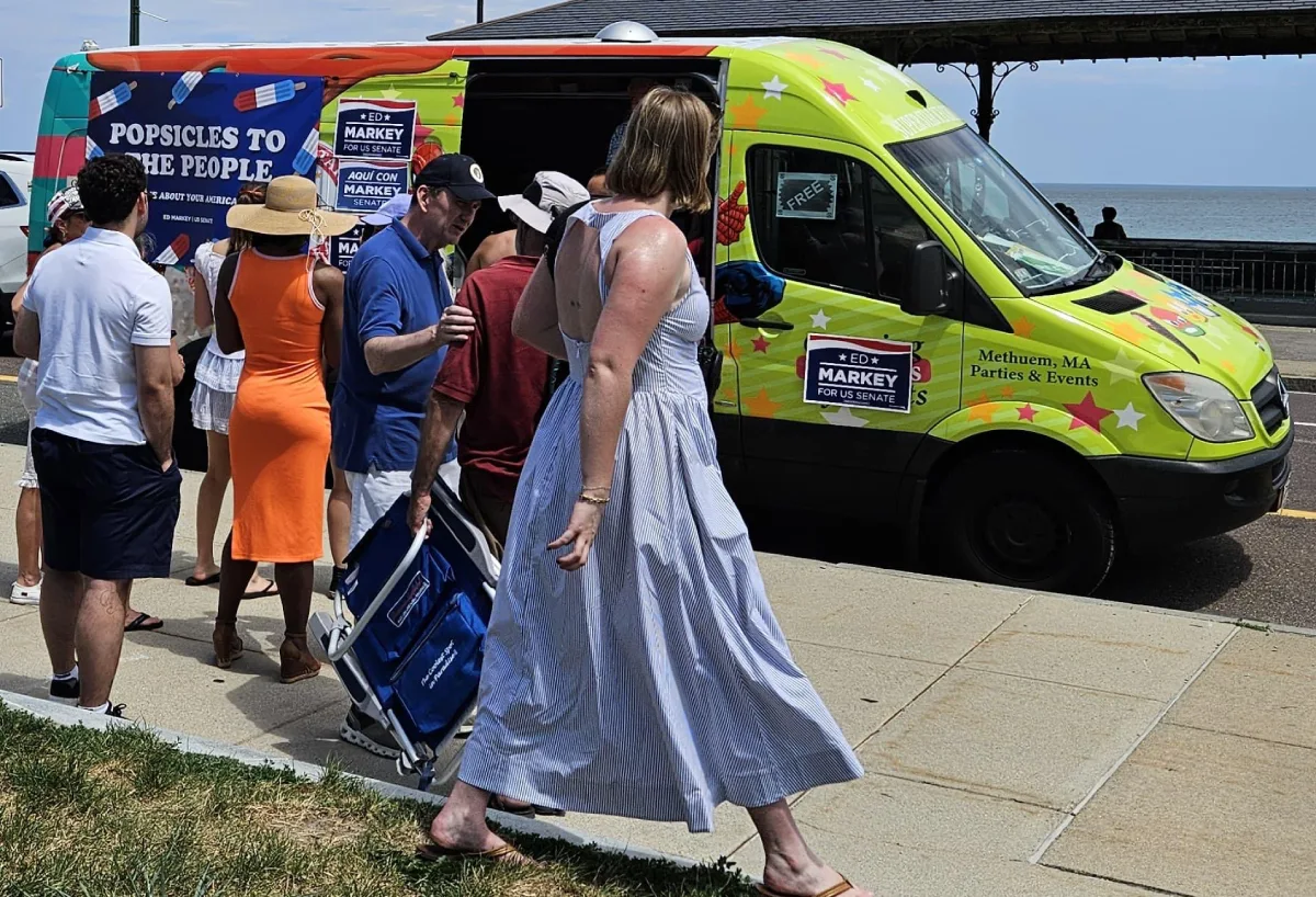 Ice cream truck rental in Natick MA for parties and events