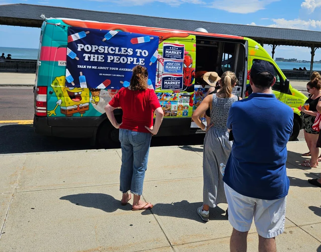Ice cream truck rental in Walpole MA for parties and events