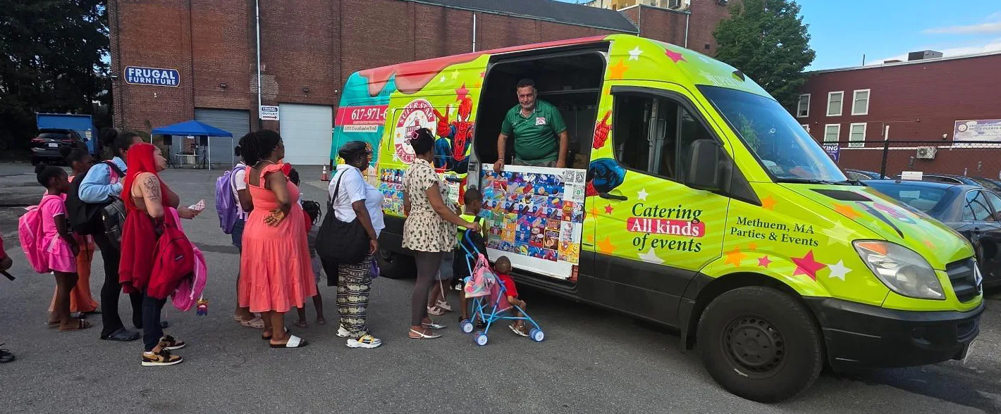 Ice cream truck rental in Chicopee MA for parties and events